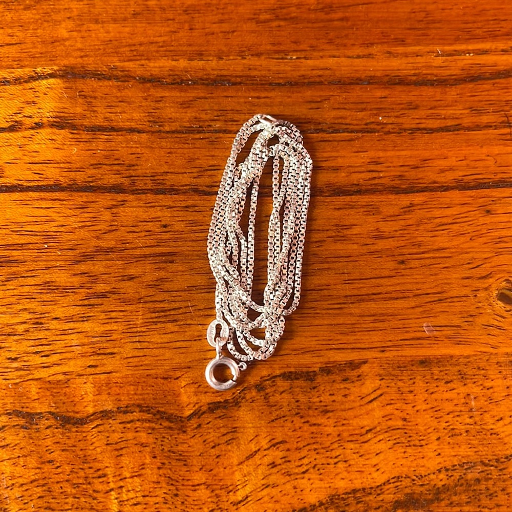 silver box chain (925 Italy silver)